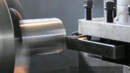 Torno de motor de metal manual convencional con cabezal de engranaje (mm